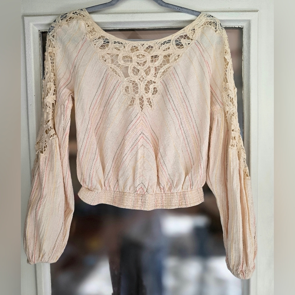 Free People Floating Memories Crochet Peasant Blouse Top Sz XS Extra Small